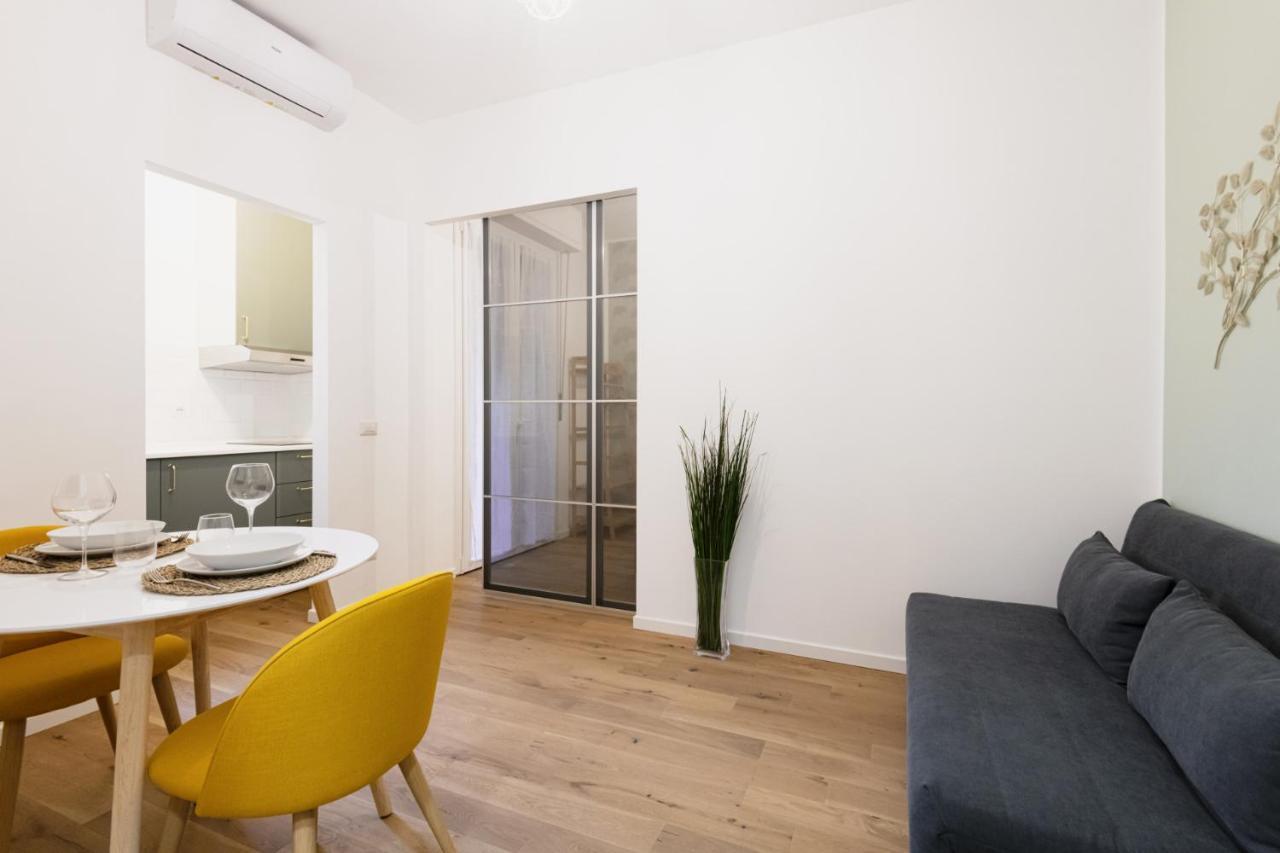 Appartamento Easylife - Oasi Chic Pochi Passi Dai Navigli Milano Esterno foto